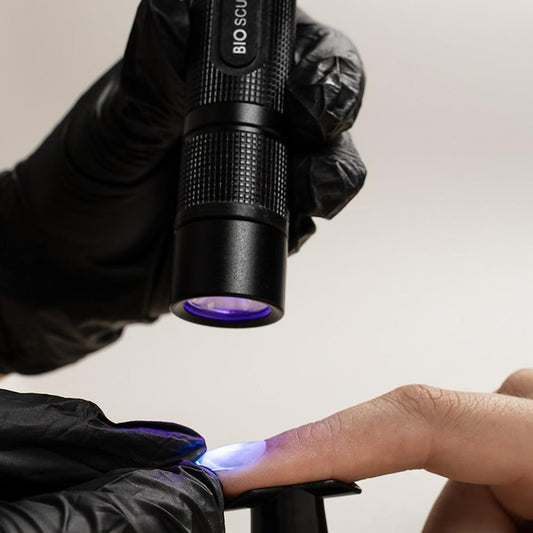 FLASH-CURE UV FLASHLIGHT