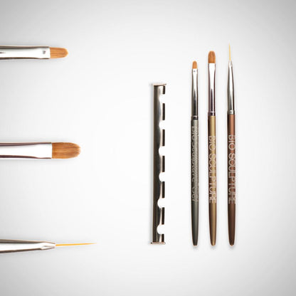 ESSENTIAL BRUSH KIT